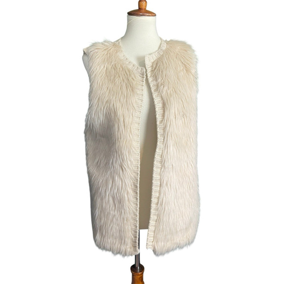 Eyeshadow Faux Fur Knit Vest Women's Size M Cream Open Front Retro Boho Soft - Picture 1 of 6